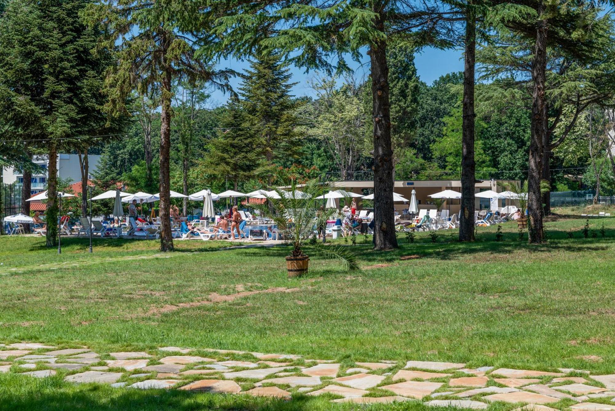 Queen Nelly Park Kiten  Zewnętrze zdjęcie