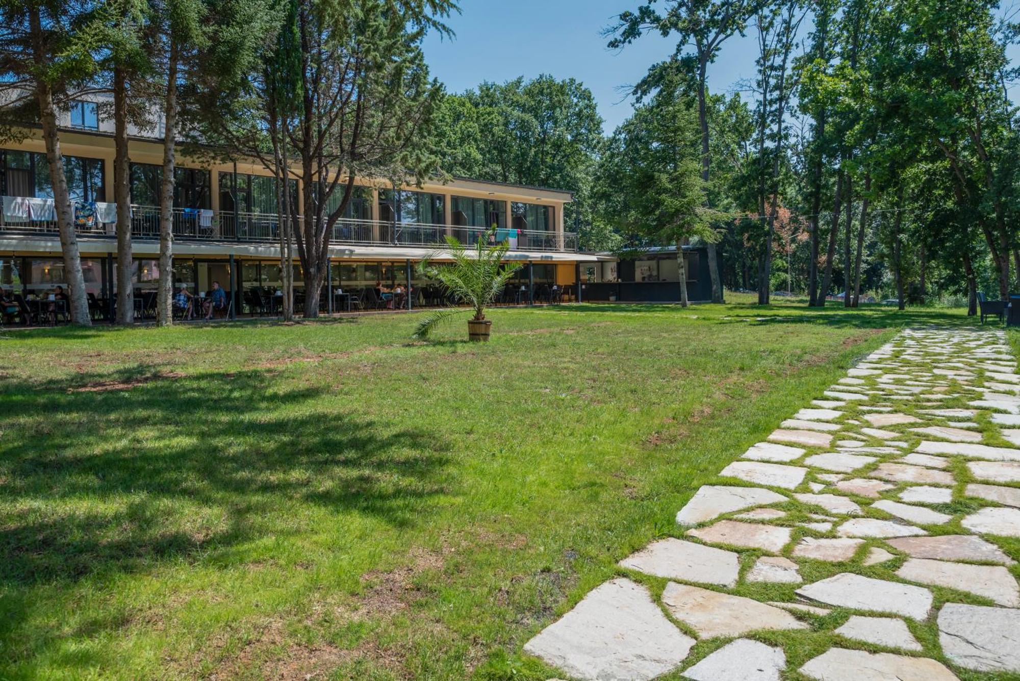 Queen Nelly Park Kiten  Zewnętrze zdjęcie
