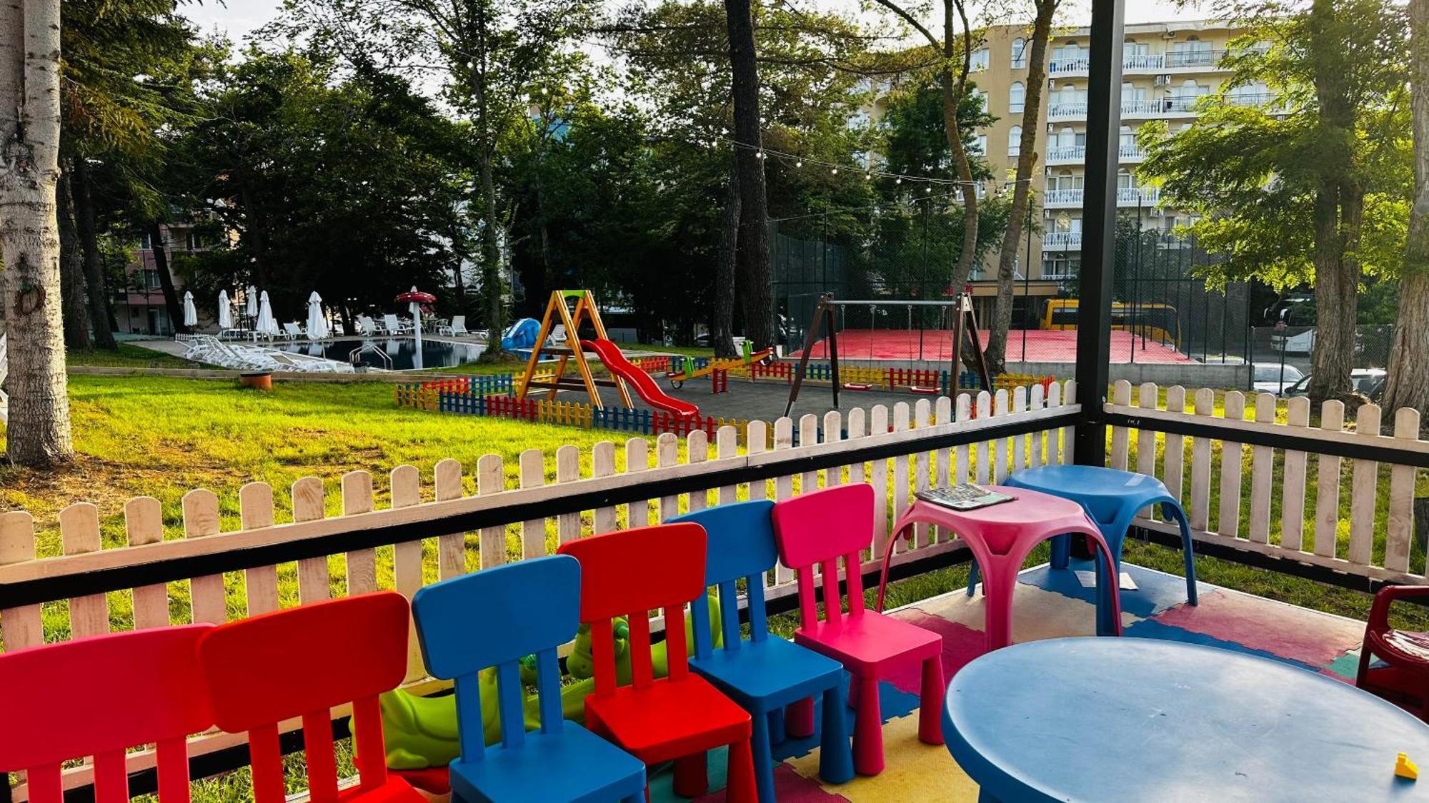 Queen Nelly Park Kiten  Zewnętrze zdjęcie