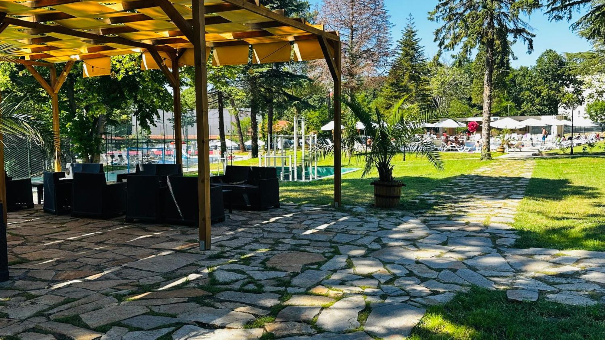 Queen Nelly Park Kiten  Zewnętrze zdjęcie